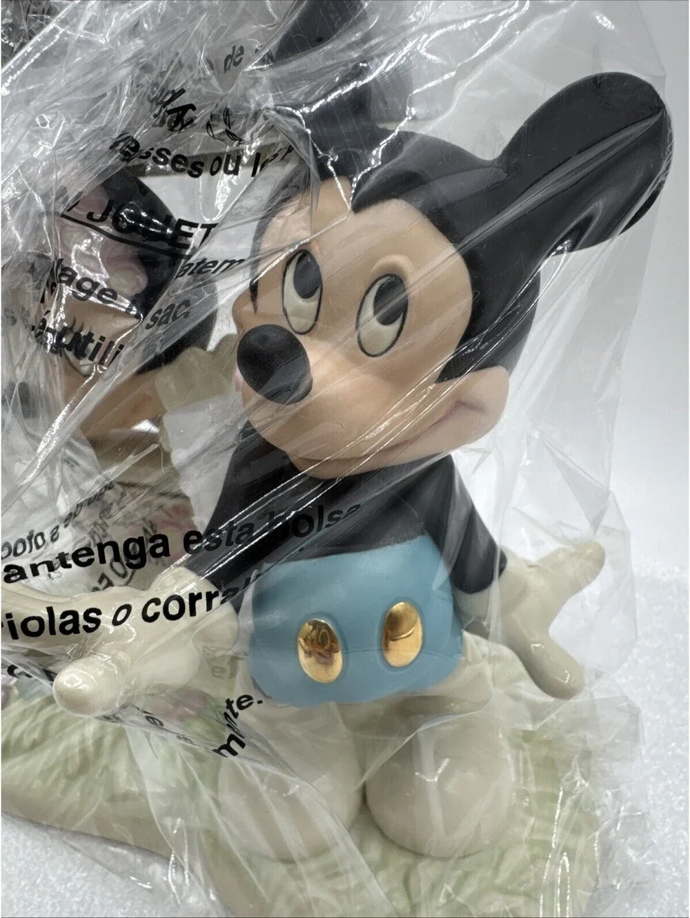 Lenox Disney Showcase 2010 “Kisses For Mickey” 8” 24K & Ivory China Figurine New
